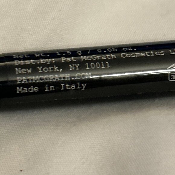 PAT MCGRATH LABS VENOM 1 LIPSTICK 0.05 OZ ( Deep Red) New - Picture 6 of 8